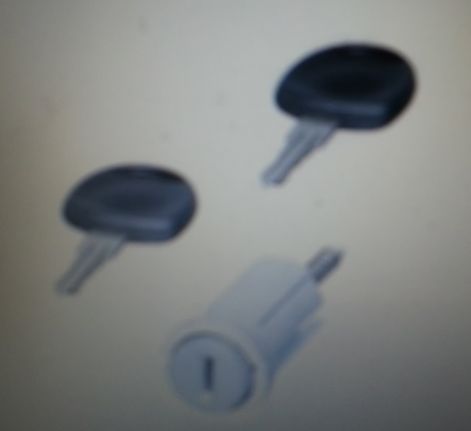 opel_astra-g_gyujtaskapcsolo_zarhenger_kulcsokkal_akcio_miskolcon.jpg